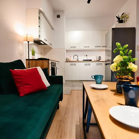 Dolce By Housine Zator