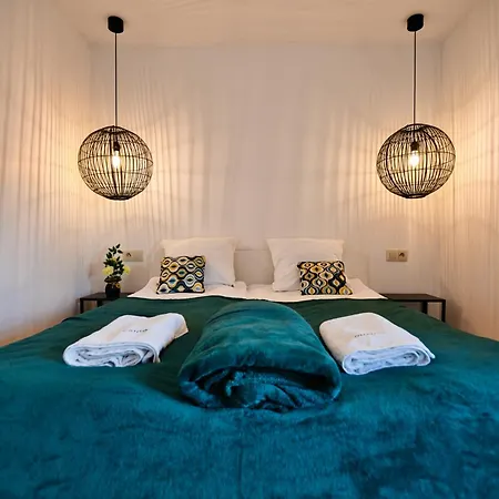 Dolce By Housine Daire